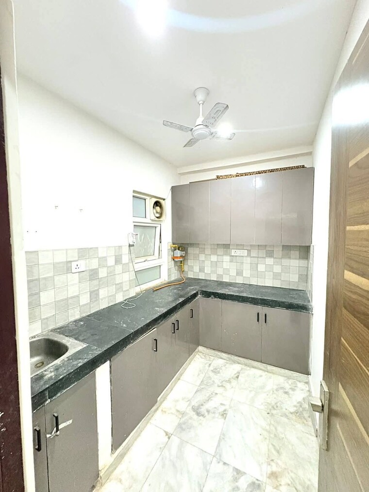 Kitchen, saket 1 Bedroom 550 Sq.Ft. Builder Floor In Saket Delhi 9530467