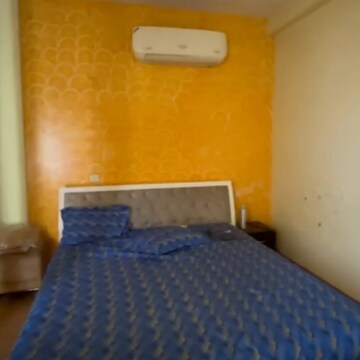 Bedroom in 3 BHK Apartment at Unitech Horizon, Pi Greater Noida – for Sale