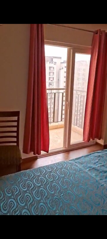 Bedroom in 2.5 BHK Apartment at Amrapali Tropical Garden, Tech Zone 4 Greater Noida – for Rent
