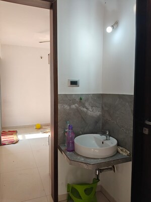 Bathroom in 2.5 BHK Apartment at Deu Trident, Pimple Nilakh – for Rent