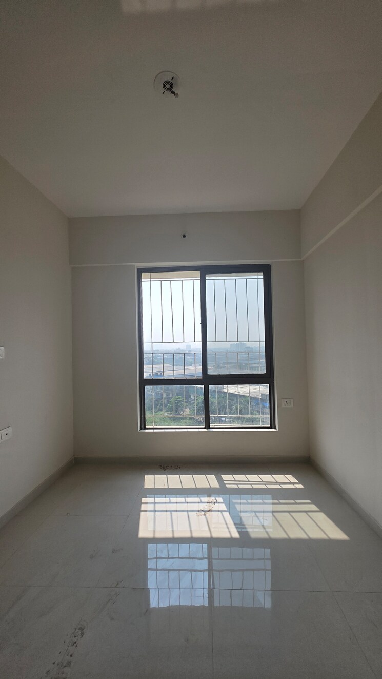 Room, dosti-greater-thane 1 Bedroom 319 Sq.Ft. Apartment In Kalher Thane 9530534