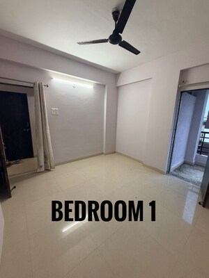 Bedroom in 2 BHK Apartment at Jakhya – for Rent