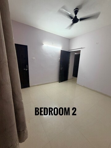 Bedroom in 2 BHK Apartment at Jakhya – for Rent