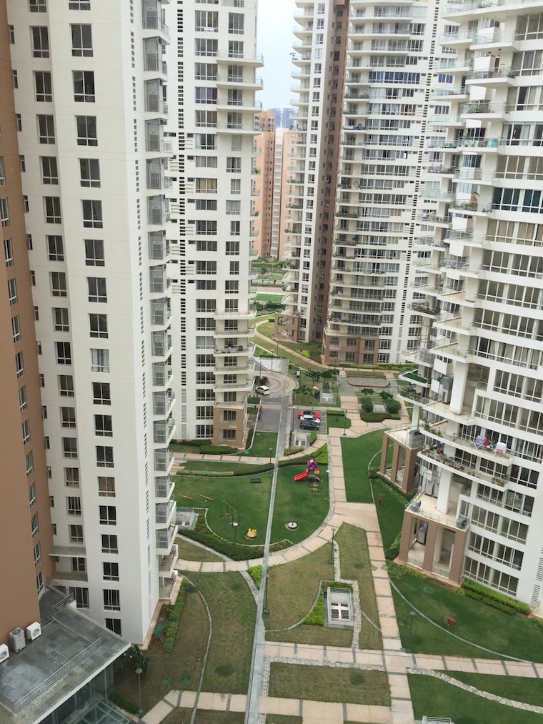 Exterior View, pioneer-park-presidia 3 Bedroom 2595 Sq.Ft. Apartment In Sector 62 Gurgaon 9530500