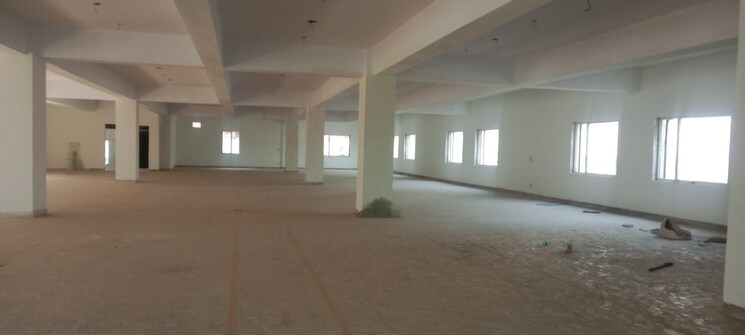 Room, sector 63 Commercial Industrial Plot 6500 Sq.Ft. In Sector 63 Noida 9530545