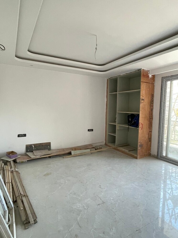 Room, saket 4 Bedroom 1800 Sq.Ft. Builder Floor In Saket Delhi 9530574