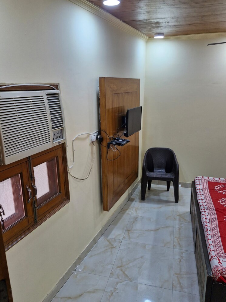 Kitchen, saket 4 Bedroom 1800 Sq.Ft. Builder Floor In Saket Delhi 9530574