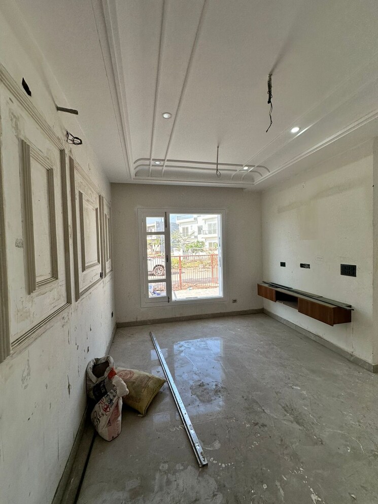 undefined, gmada aerocity 3 Bedroom 900 Sq.Ft. Independent House In Gmada Aerocity Zirakpur 9530606