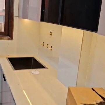 Team Area in 1.5 BHK Builder Floor at Rohini Sector 24 – for Sale