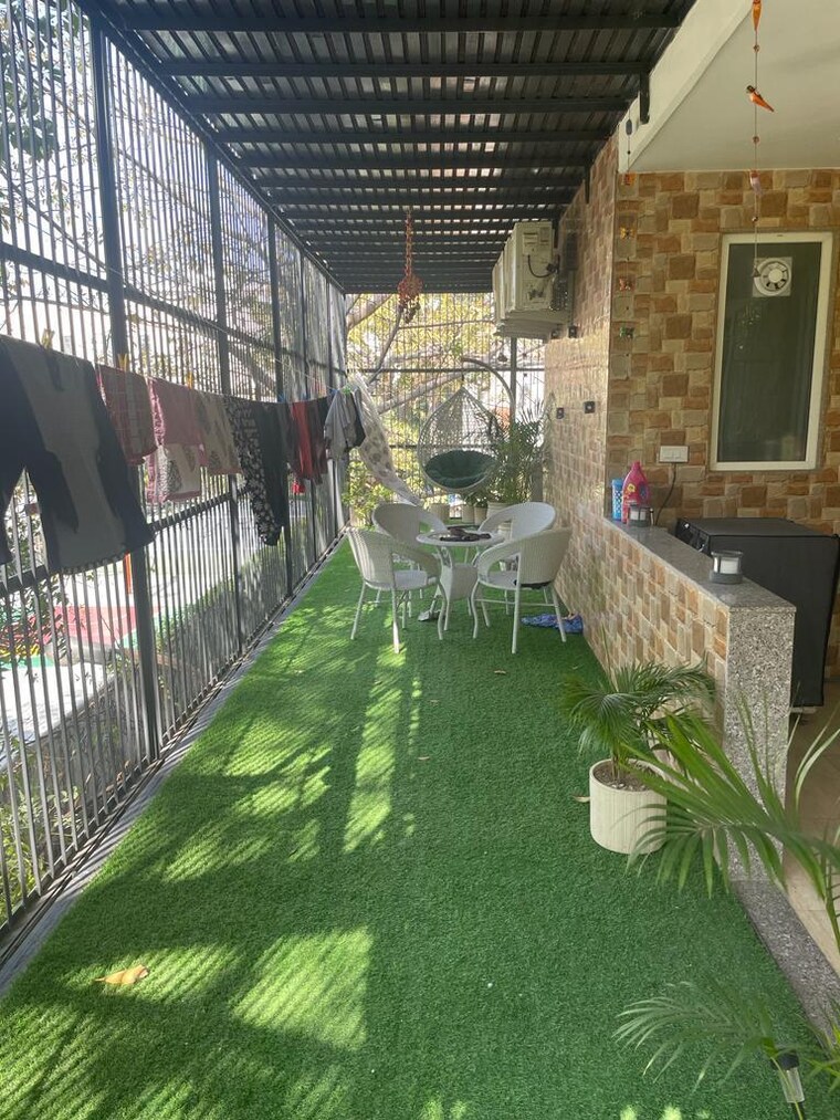 Balcony, ultima-107 3 Bedroom 1725 Sq.Ft. Apartment In Sector 104 Noida 9530684