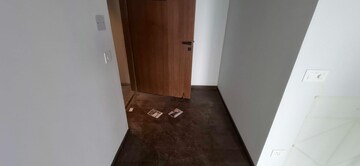 Room in 3 BHK Apartment at Krisumi Waterside Residences, Sector 36a – for Sale