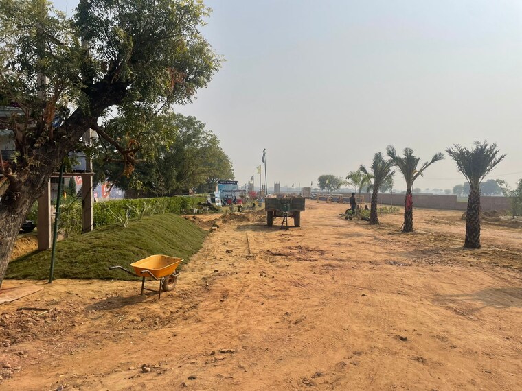 Exterior View, barsana  70 Sq.Yd. Plot In Barsana Mathura 9530778