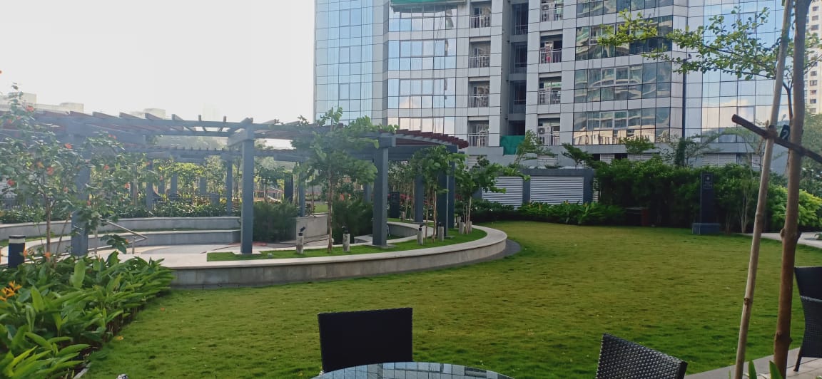 4 BHK 2100 Sq.Ft. Apartment in Bombay Realty Island City Center