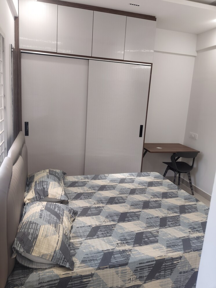 Bedroom, deepa-mansion 1 Bedroom 700 Sq.Ft. Apartment In Beml Layout Bangalore 9530793