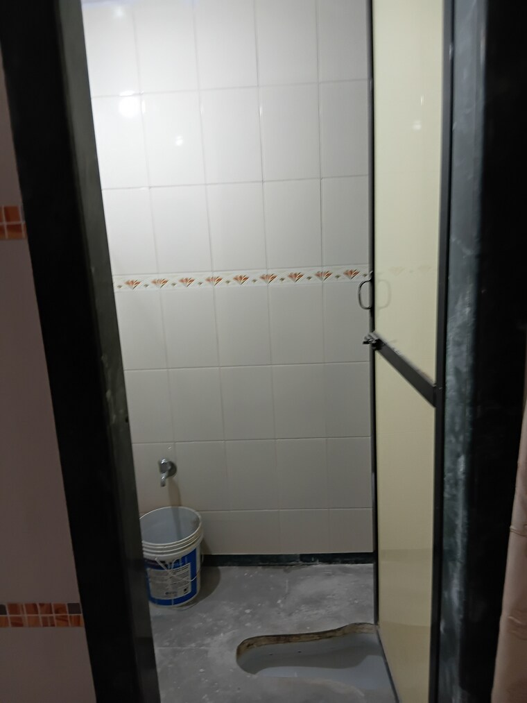 undefined, mhada-building-parel 1 RK 240 Sq.Ft. Apartment In Parel Mumbai 9530983