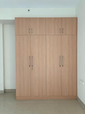 Room in 3 BHK Apartment at Ansal Height 86, Sector 86 – for Rent