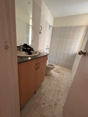 Bathroom in 3 BHK Apartment at Ansal Height 86, Sector 86 – for Rent