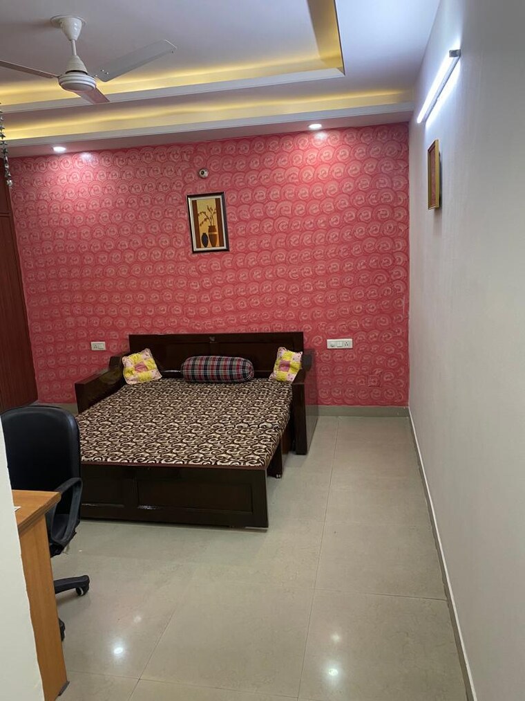 Bedroom, maya-garden-city 3 Bedroom 1852 Sq.Ft. Apartment In Lohgarh Zirakpur 9530909