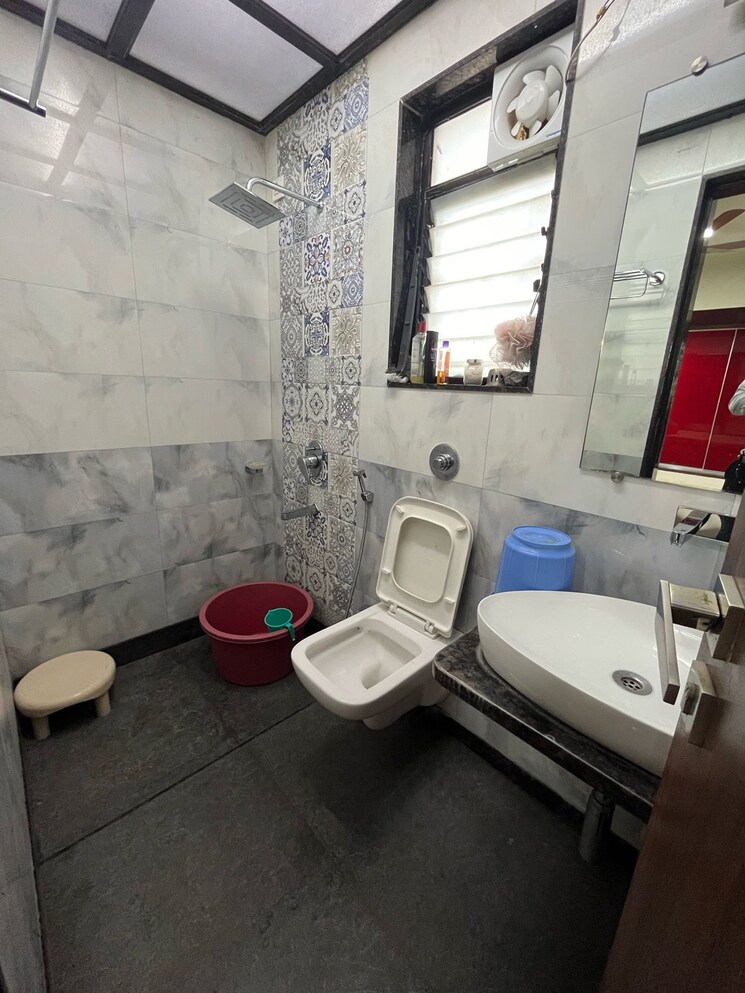 Bathroom, majestique-landmark-miami 2 Bedroom 1030 Sq.Ft. Apartment In Dhayari Pune 9530927