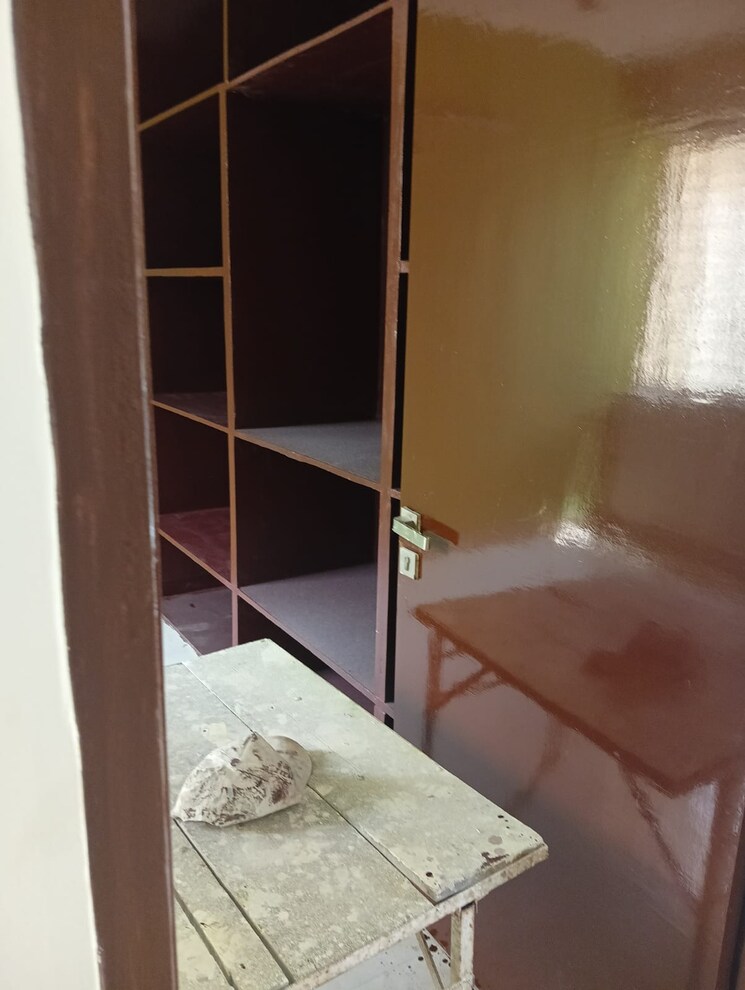 Room, kanke 3 Bedroom 1500 Sq.Ft. Apartment In Kanke Ranchi 9530911