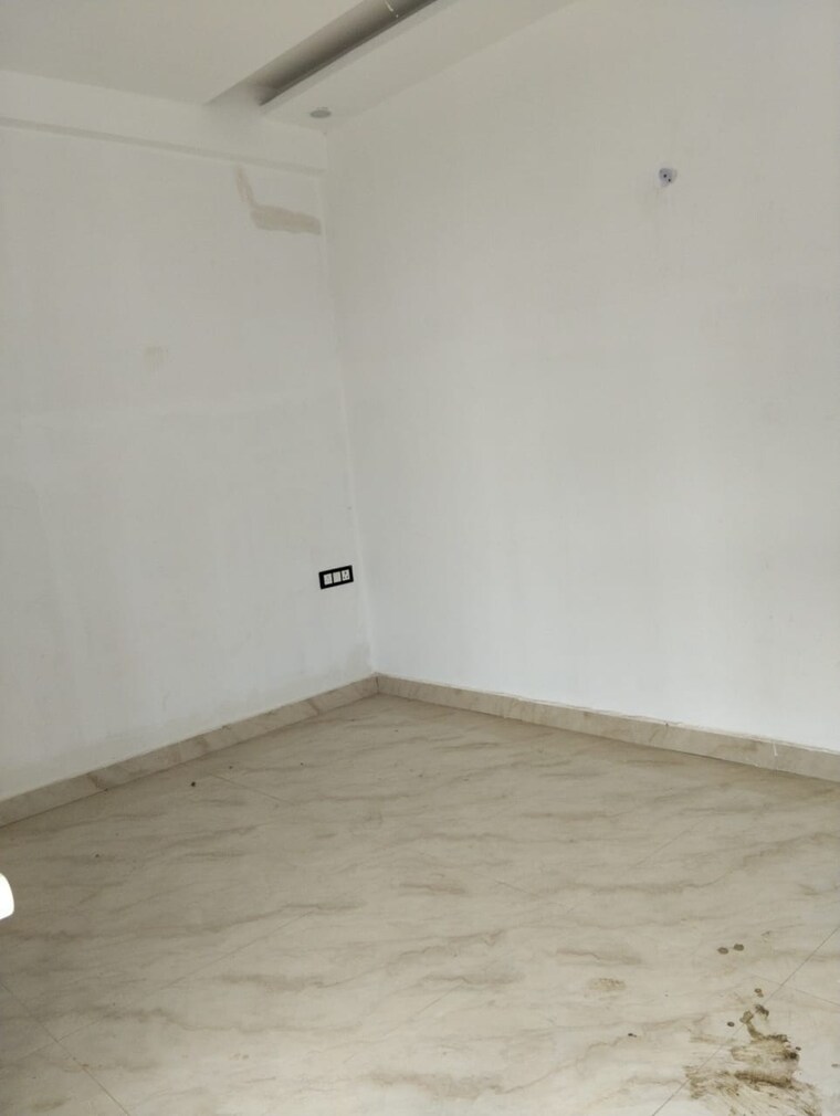 Room, dmd-hometech-awas-yojna 2 Bedroom 1120 Sq.Ft. Apartment In Sector 73 Noida 9530997