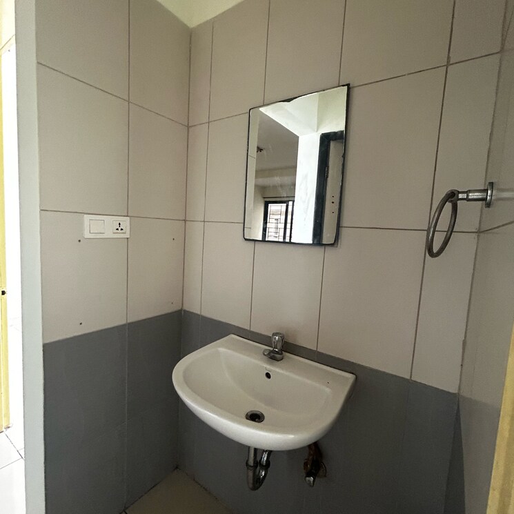 Bathroom, nanded-city-asawari 3 Bedroom 1100 Sq.Ft. Apartment In Nanded Pune 9531051