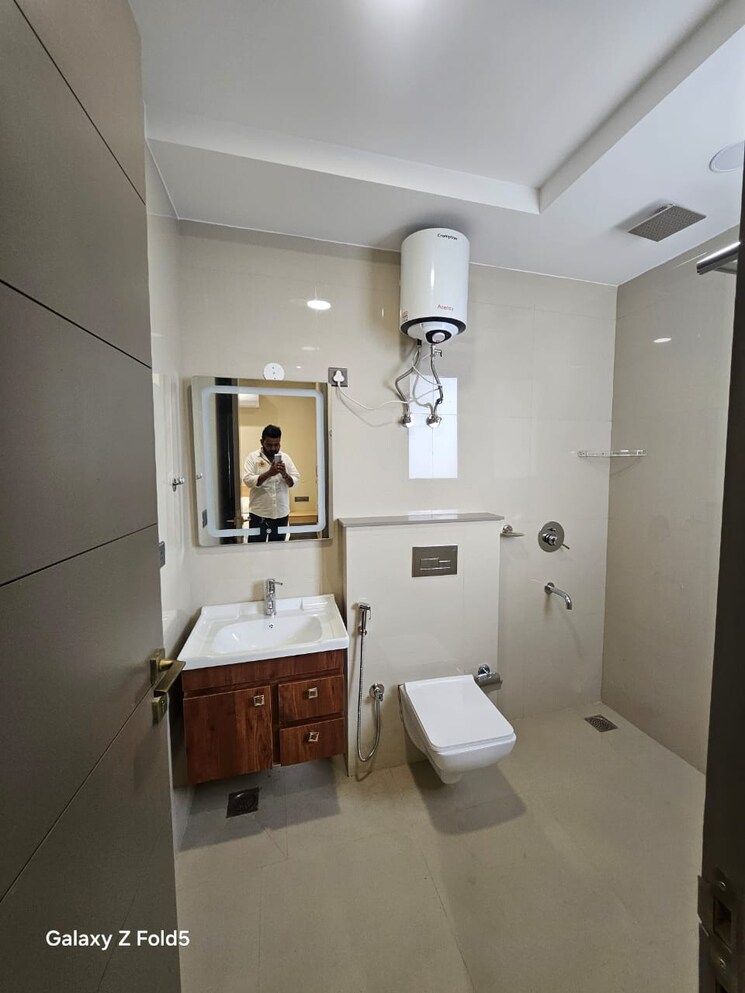 Kitchen, ansal-api-happy-homes 1 Bedroom 785 Sq.Ft. Builder Floor In Sector 42 Gurgaon 9531119