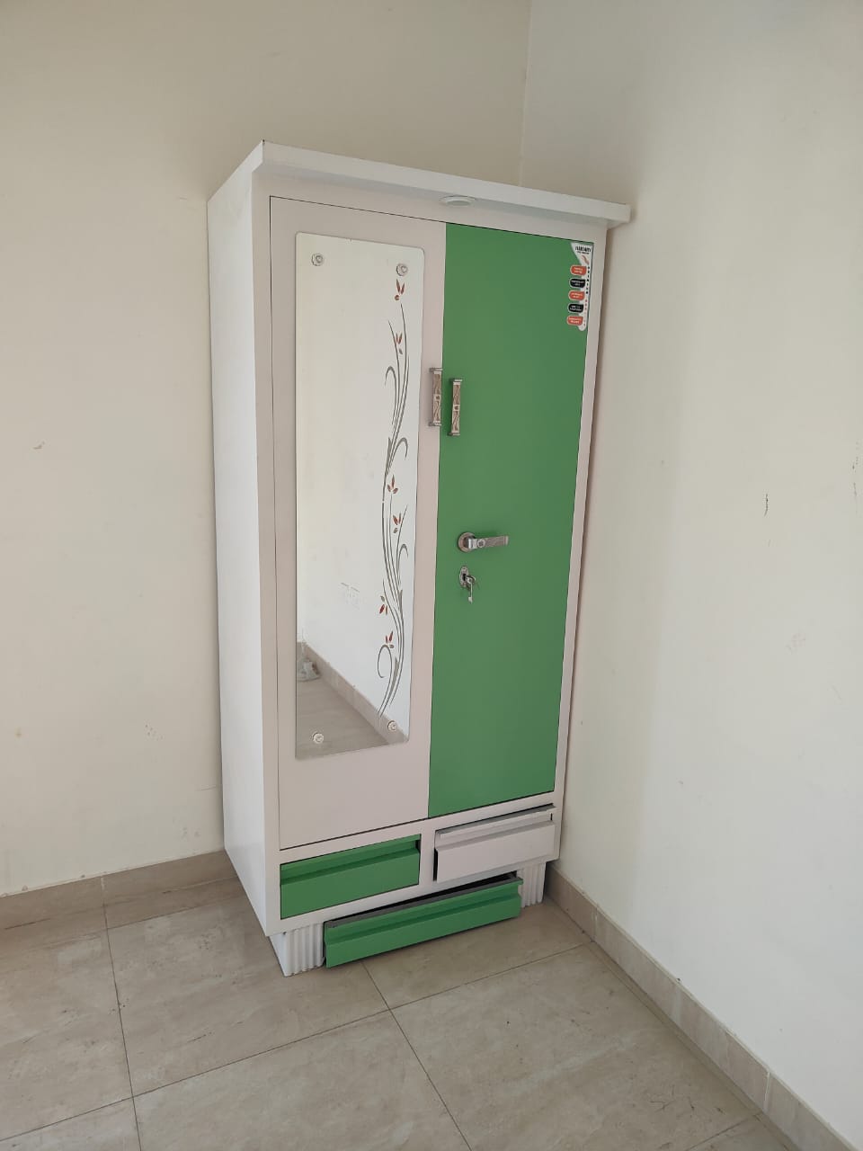 3 BHK Apartment For Rent in Gaur City 2 - 14th Avenue