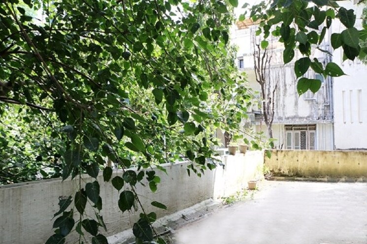 Balcony, bandra west 3 Bedroom 1100 Sq.Ft. Apartment In Bandra West Mumbai 9531130