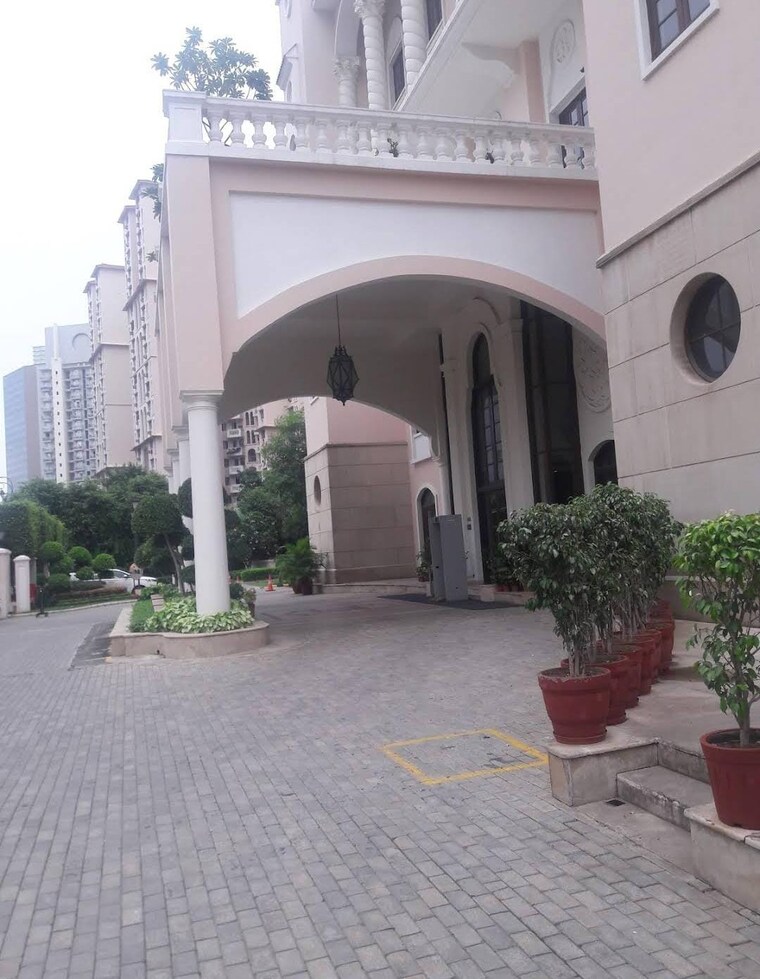 Exterior View, dlf-the-wellington-estate 3 Bedroom 1376 Sq.Ft. Apartment In Dlf Phase V Gurgaon 9531156