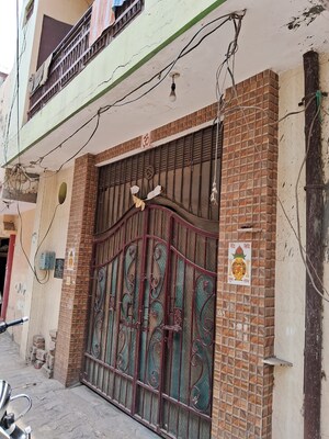 2 BHK Independent House For Rent in Sector 50