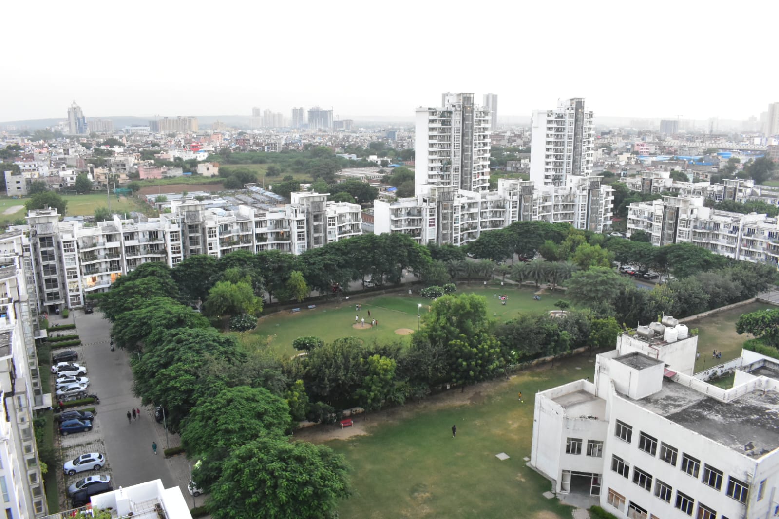 3 BHK + Extra Room 2095 Sq.Ft. Apartment in Conscient Hines Elevate