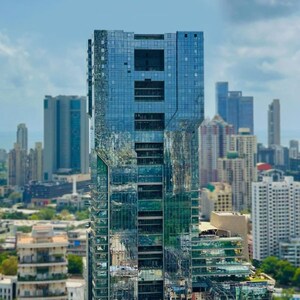  Office Space – Exterior View View at Marathon Futurex, Lower Parel - for Rent