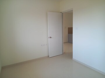 Room in 2 BHK Apartment at Rohan Ananta, Tathawade – for Sale