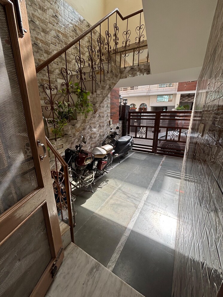 Balcony, ansal-housing-woodbury 2 Bedroom 1800 Sq.Ft. Villa In Patiala Road Zirakpur 9531358