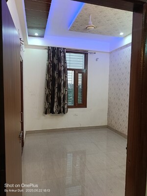 Room in 3 BHK Apartment at Dhawas – for Rent