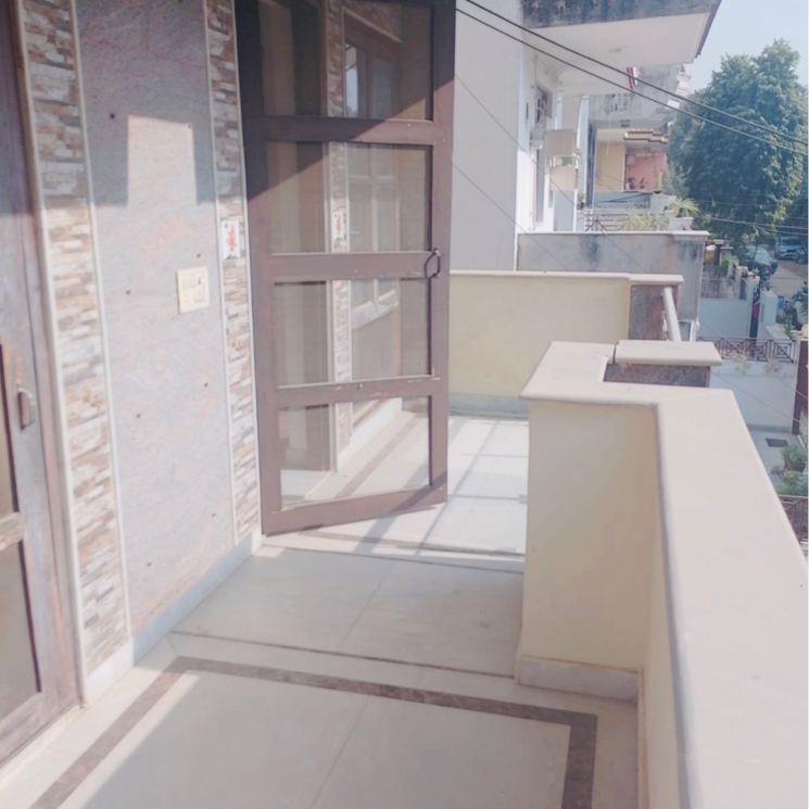 Balcony, sector 21 3 Bedroom 1800 Sq.Ft. Villa In Sector 21 Gurgaon 9531523
