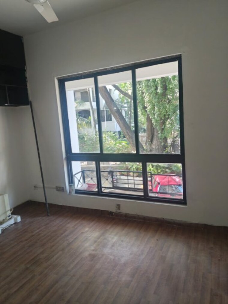 Room, clover-dale 1 Bedroom 500 Sq.Ft. Apartment In Koregaon Park Pune 9531329