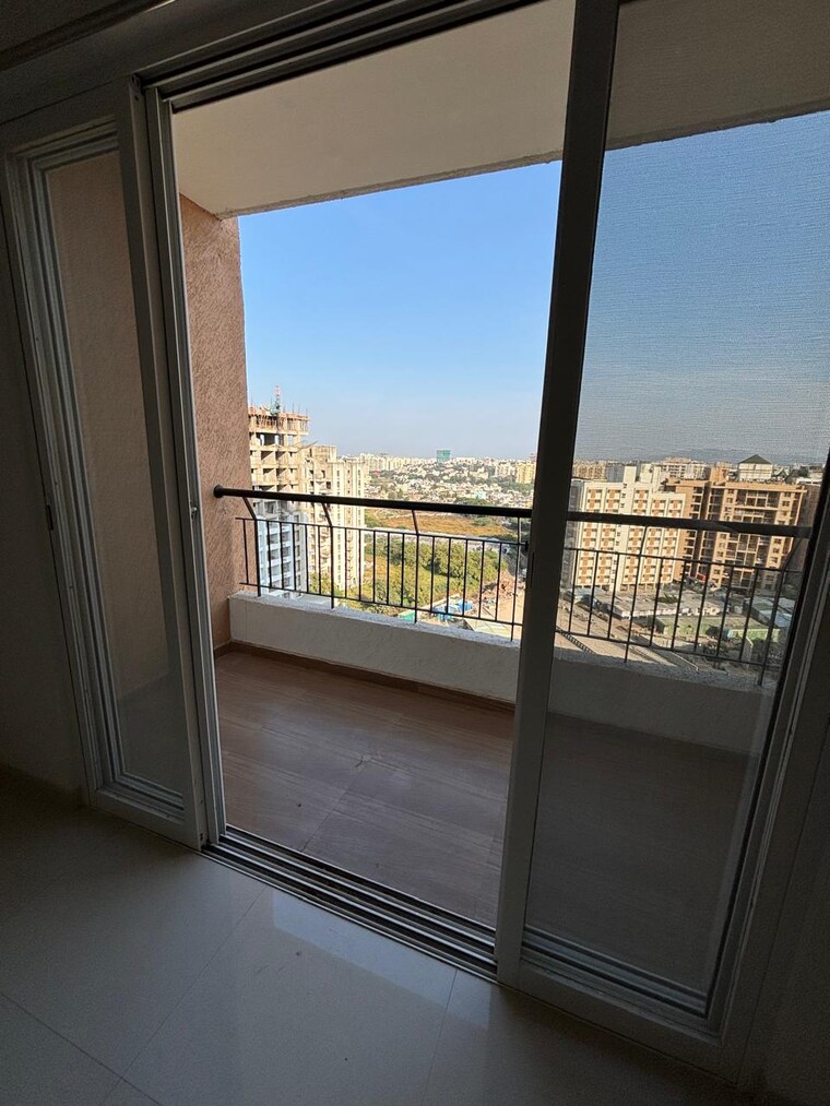 Balcony, k-raheja-sterling 2 Bedroom 1000 Sq.Ft. Apartment In Mohammadwadi Pune 9531549