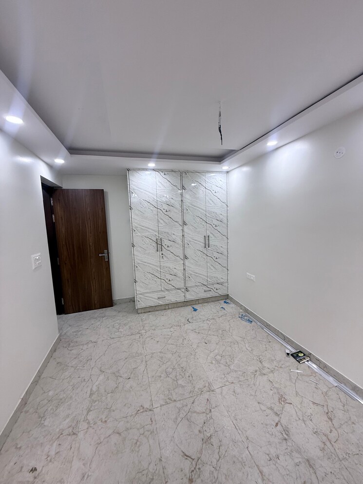 Room, sahridaya-apartments 3 Bedroom 1000 Sq.Ft. Apartment In Paschim Vihar Delhi 9531614