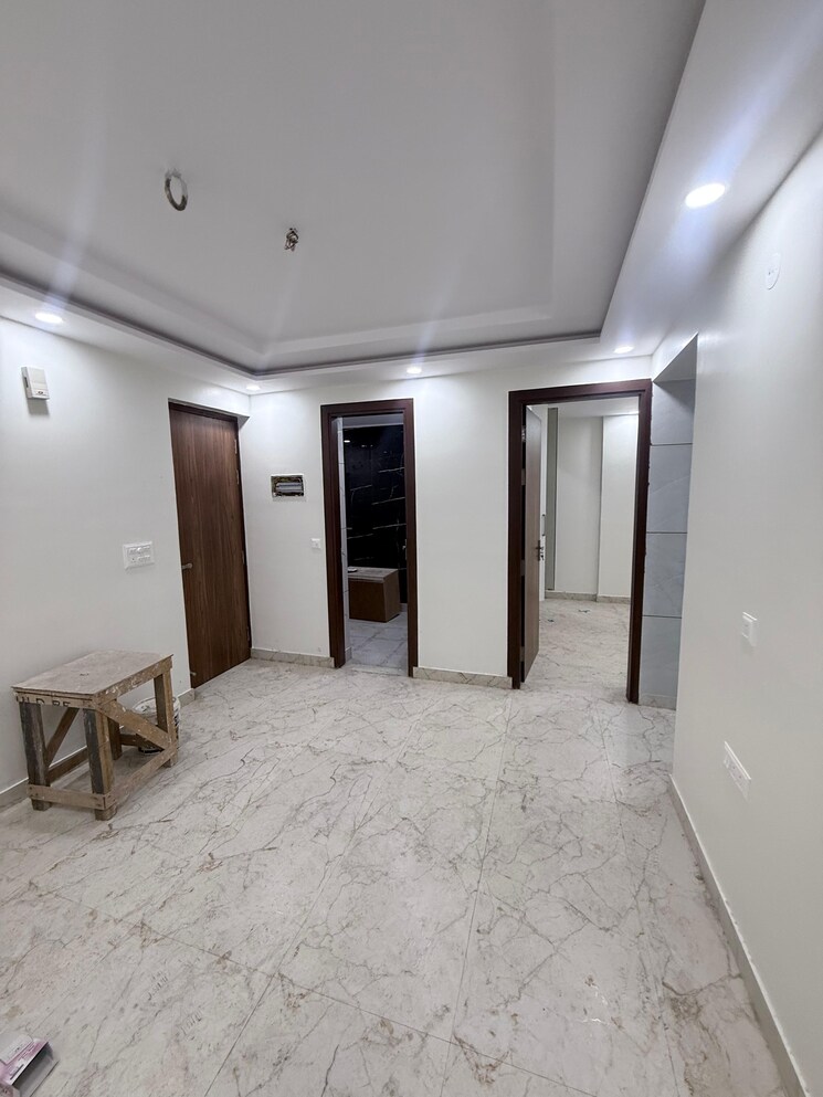 Living Room, sahridaya-apartments 3 Bedroom 1000 Sq.Ft. Apartment In Paschim Vihar Delhi 9531614