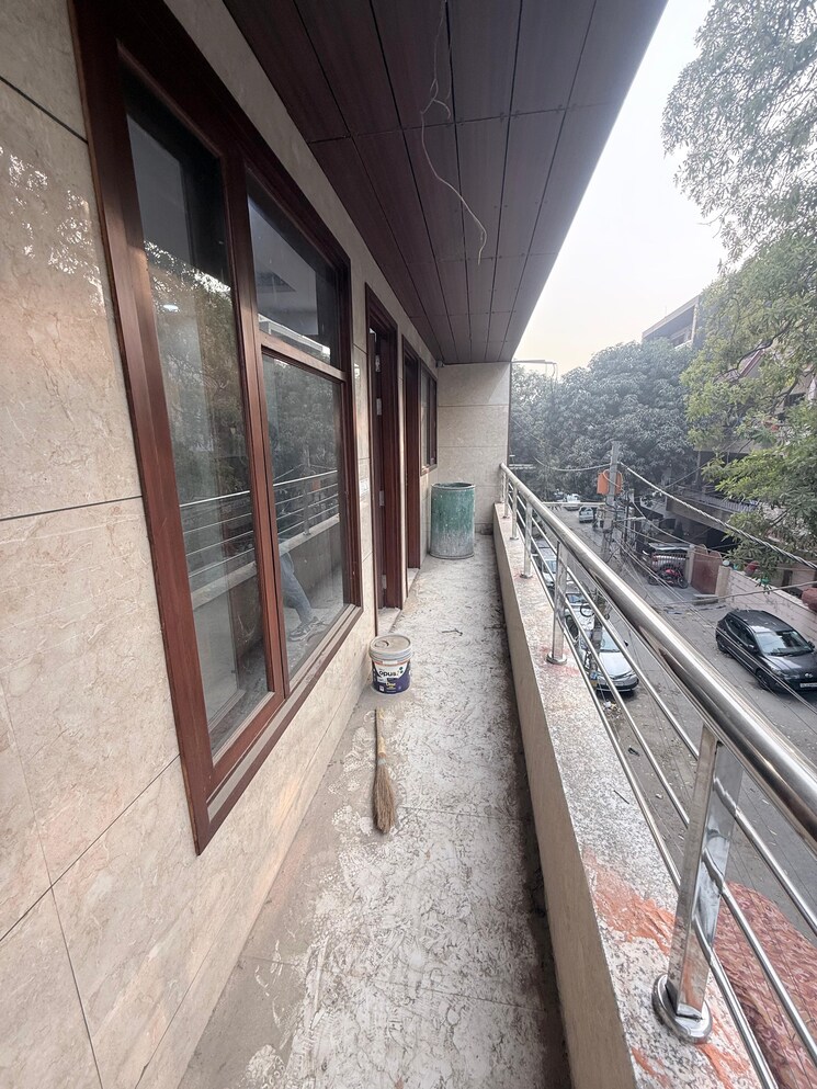 Balcony, sahridaya-apartments 3 Bedroom 1000 Sq.Ft. Apartment In Paschim Vihar Delhi 9531614