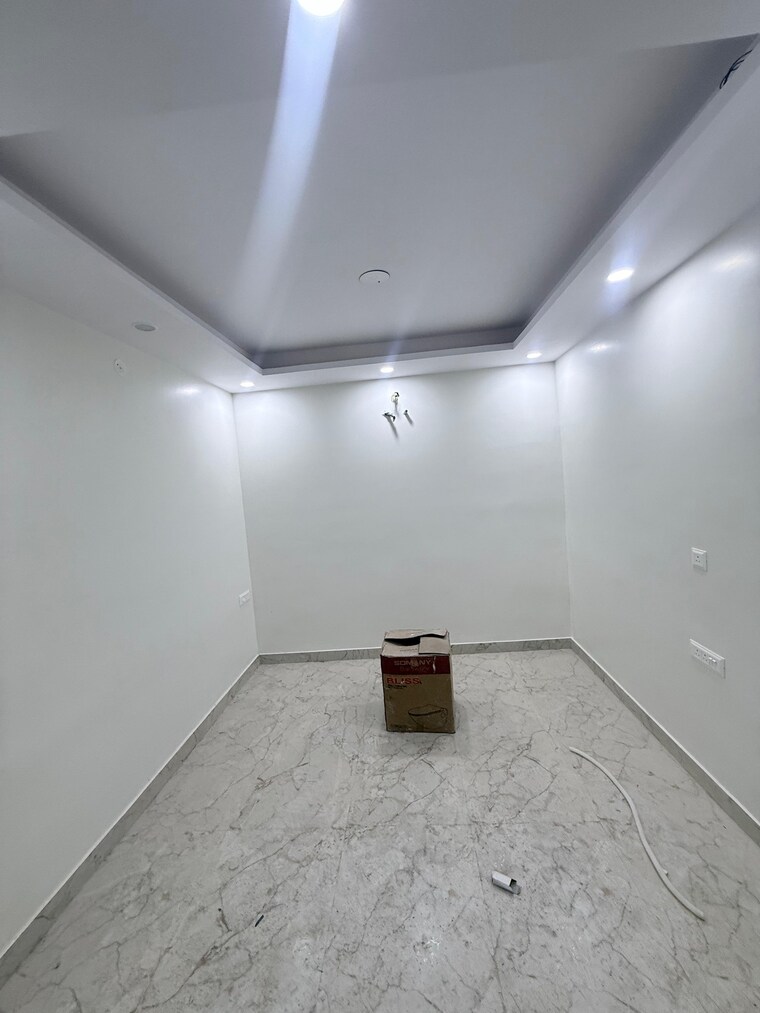 Bedroom, sahridaya-apartments 3 Bedroom 1000 Sq.Ft. Apartment In Paschim Vihar Delhi 9531614