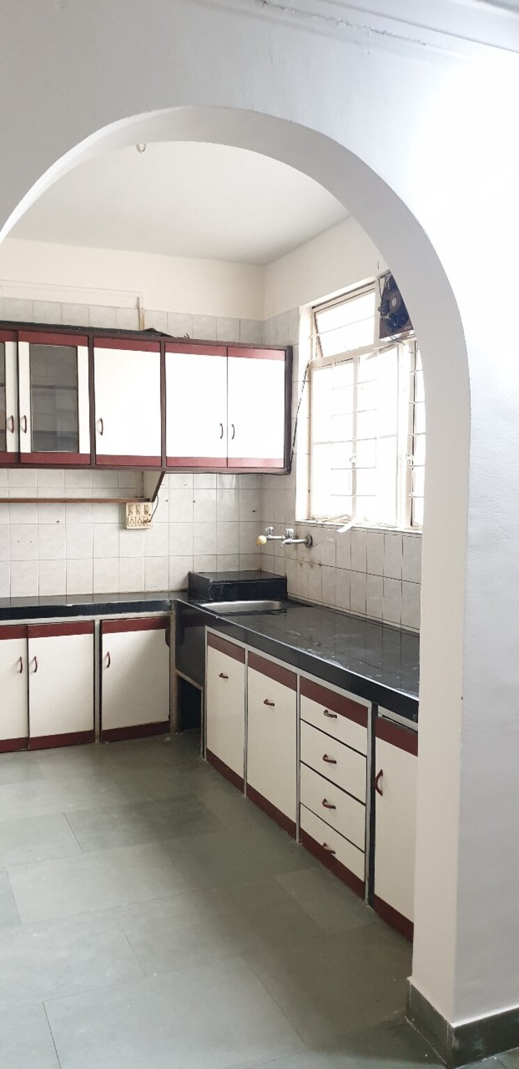 Kitchen, sadashiv peth 2 Bedroom 1000 Sq.Ft. Apartment In Sadashiv Peth Pune 9531625