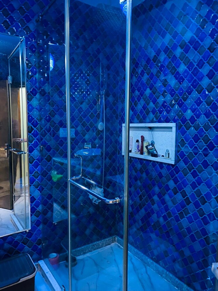 Bathroom, sector 6 dwarka 3 Bedroom 1400 Sq.Ft. Apartment In Sector 6 Dwarka Delhi 9531602