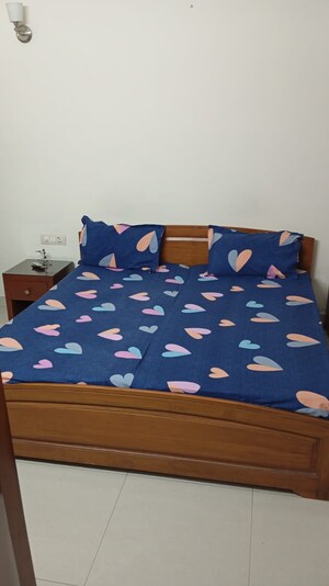 Furnished Amenities in 4 BHK Builder Floor at New Friends Colony – for Rent