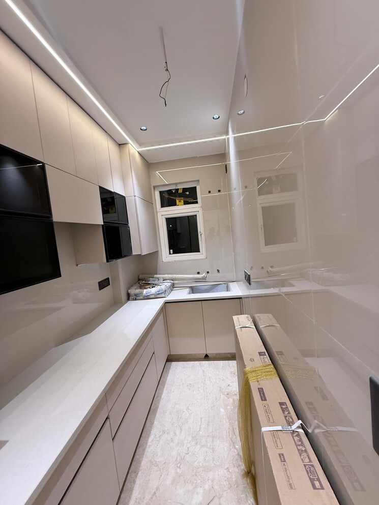 Kitchen, paschim vihar 2 Bedroom 756 Sq.Ft. Builder Floor In Paschim Vihar Delhi 9531692