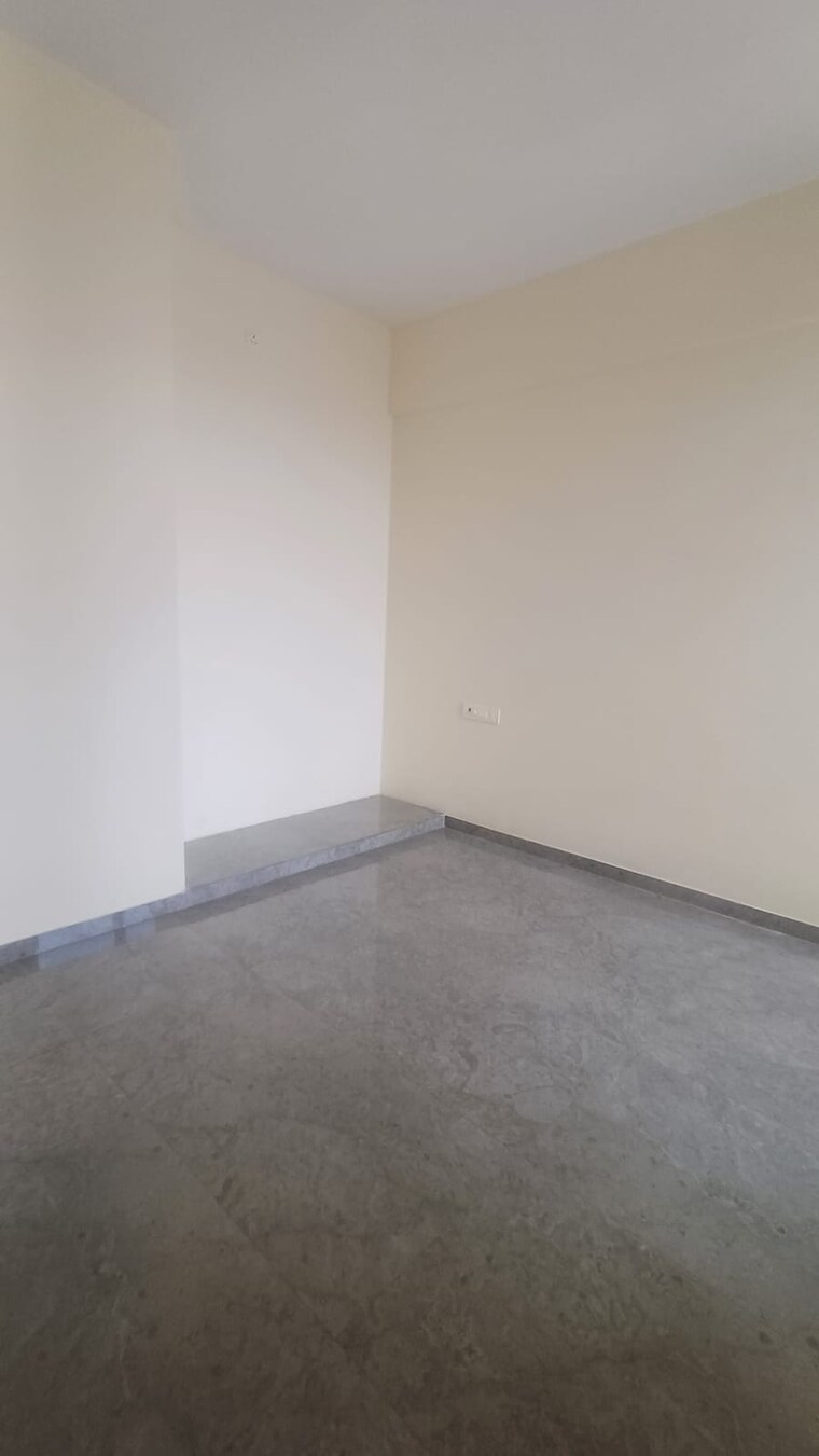 Room, larkins-315-rio 2 Bedroom 620 Sq.Ft. Apartment In Panch Pakhadi Thane 9531639