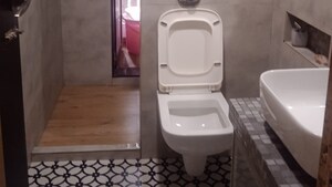 Attached Bathroom in 2 BHK Apartment at Sumer Park, Mazgaon – for Sale