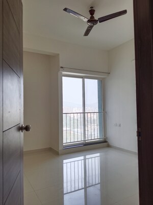 Room in 2 BHK Apartment at Shapoorji Pallonji Joyville Hinjewadi Phase 2, Hinjewadi – for Rent